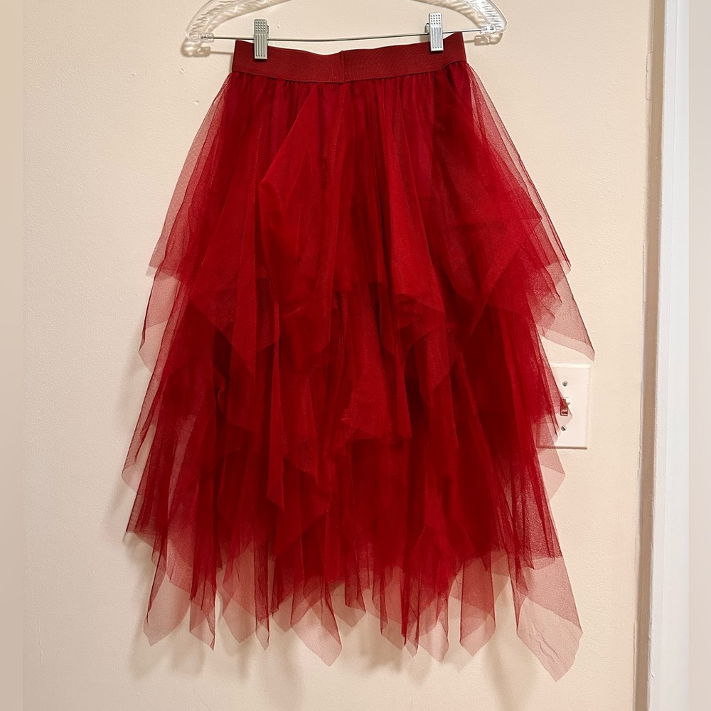 Red tulle midi skirt